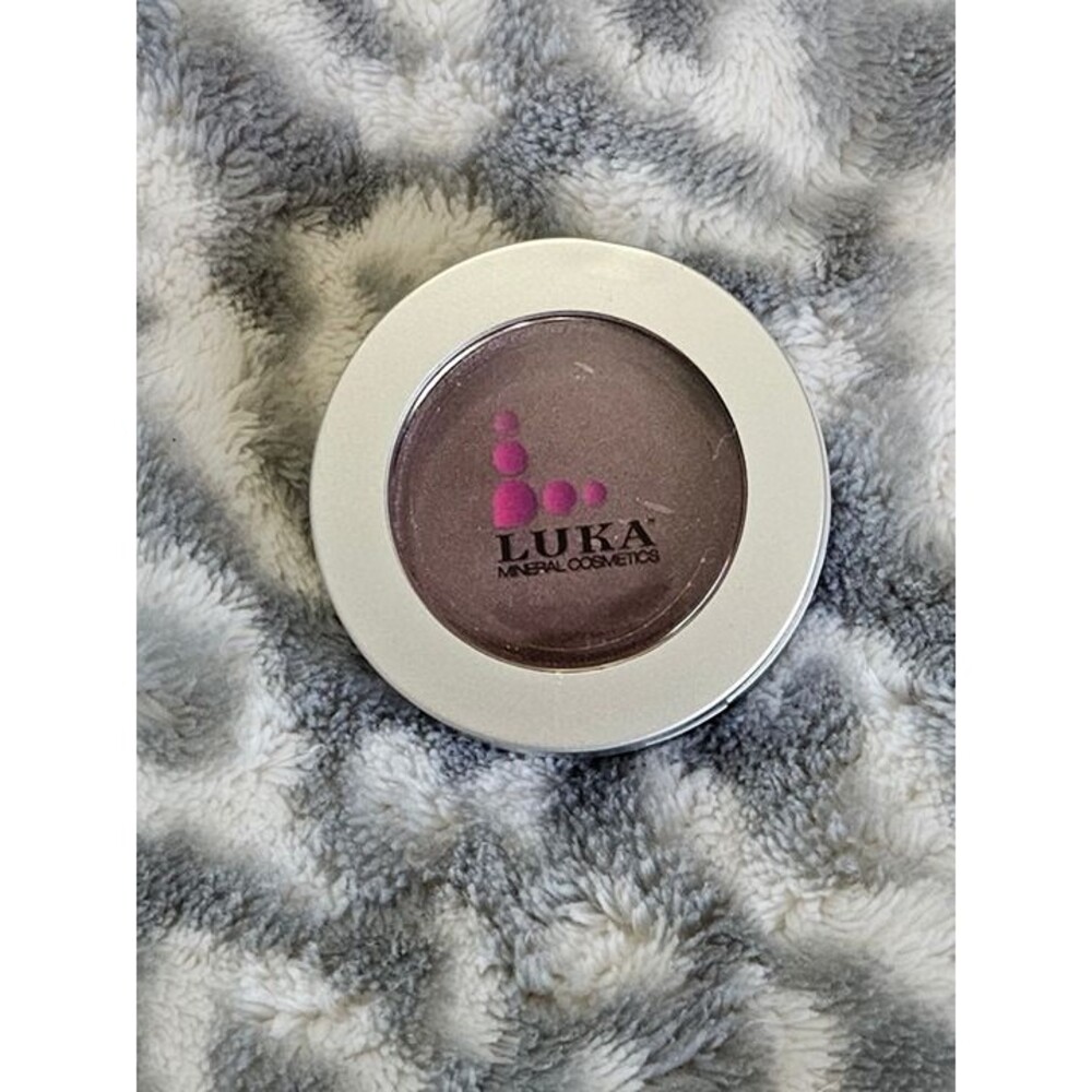 Luka Mineral Cosmetics Mineral Eye Shadow Amethyst New